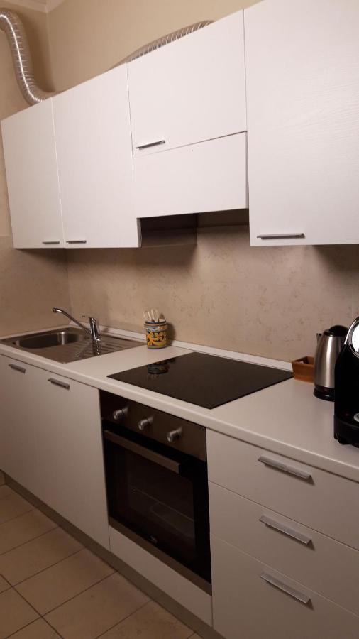 Akantho Apartment Mantua Buitenkant foto